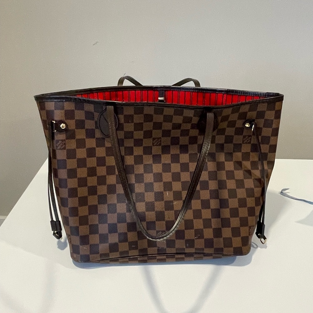 Louis Vuitton Neverfull MM